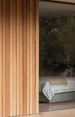 Inclusive Design with access to the outside from all rooms at Clayworth Cottage